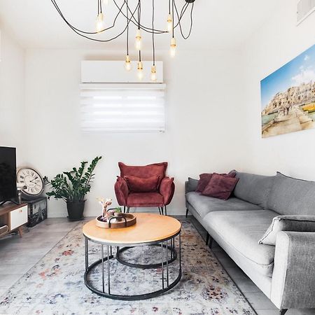 Premium 1Bd Apartment Near The Beach W/Balcony テル・アビブ エクステリア 写真