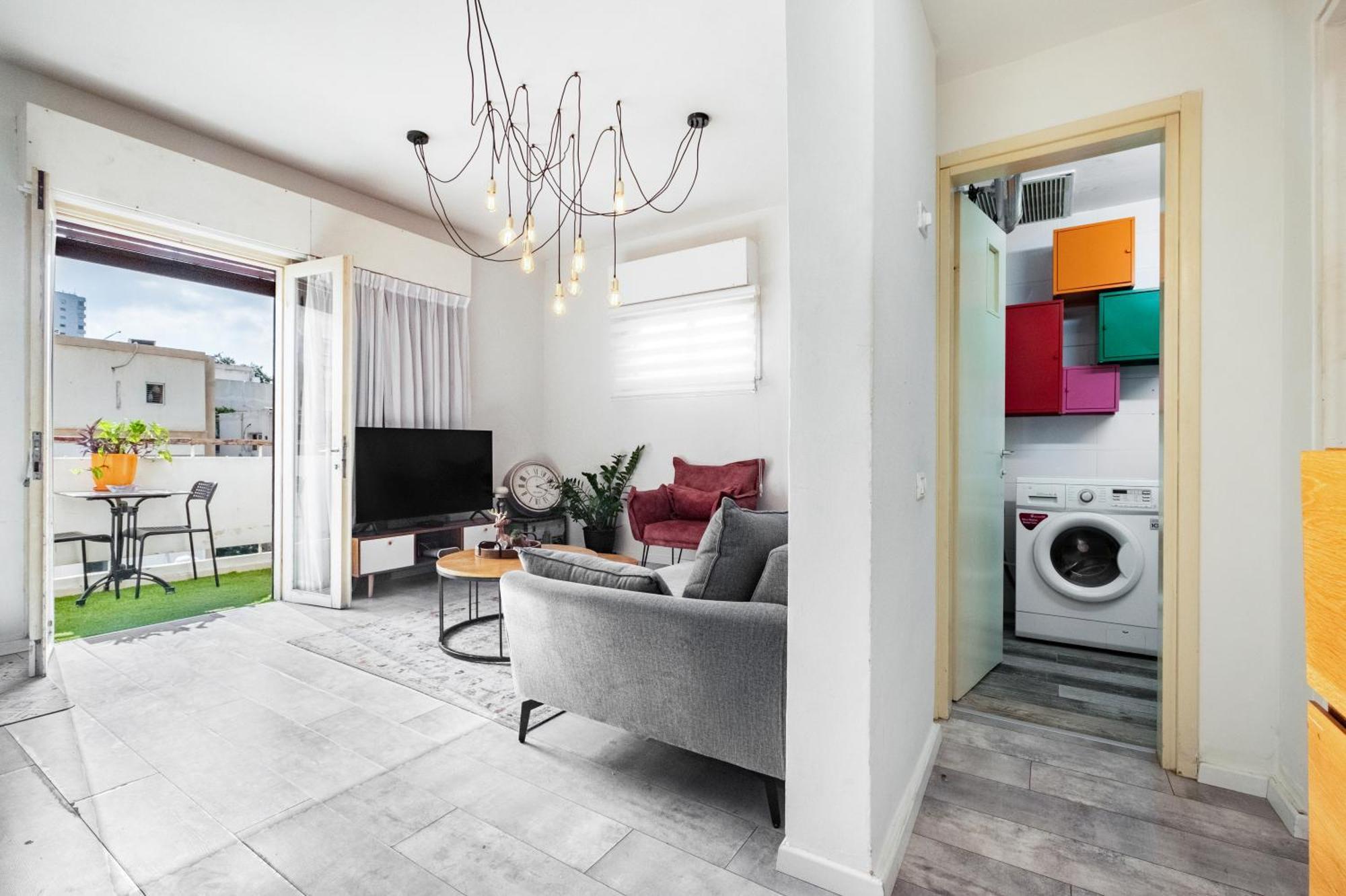 Premium 1Bd Apartment Near The Beach W/Balcony テル・アビブ エクステリア 写真