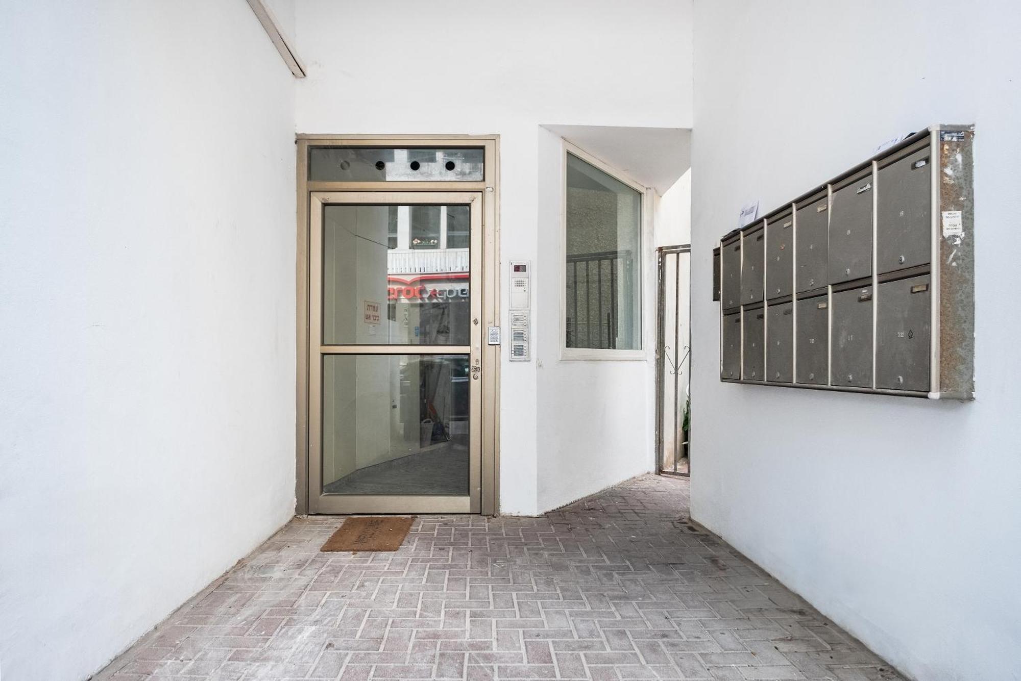Premium 1Bd Apartment Near The Beach W/Balcony テル・アビブ エクステリア 写真