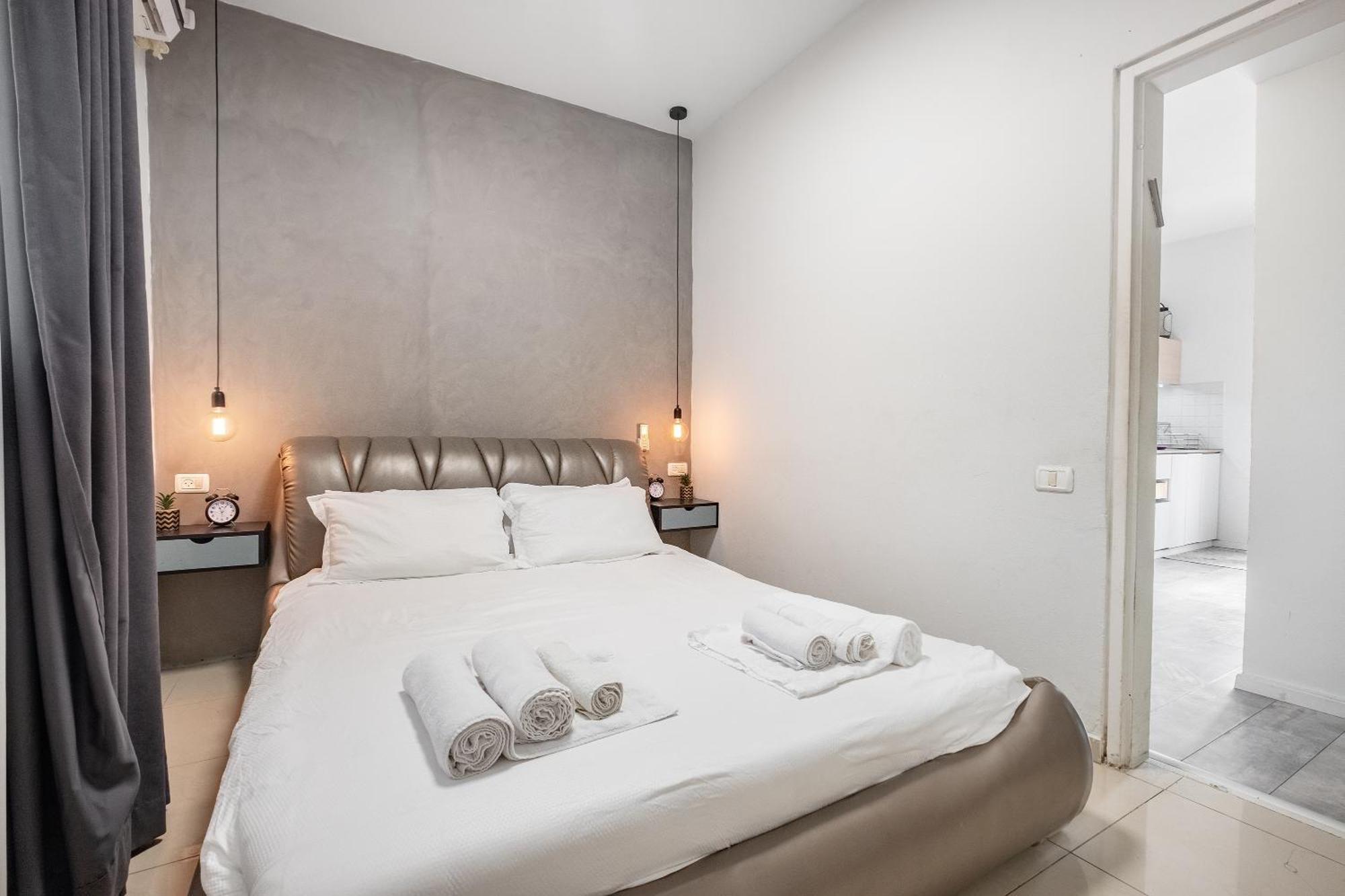 Premium 1Bd Apartment Near The Beach W/Balcony テル・アビブ エクステリア 写真